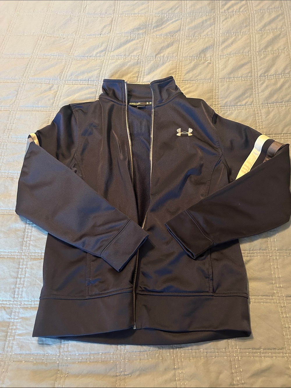 Under Armour Navy Track Jacket with Cream Sleeve Stripe